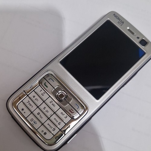 Nokia n73 not - turning, on